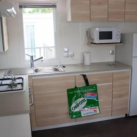 Кемпинг Mobile Homes By Kelair At Camping Cypsela Пальс